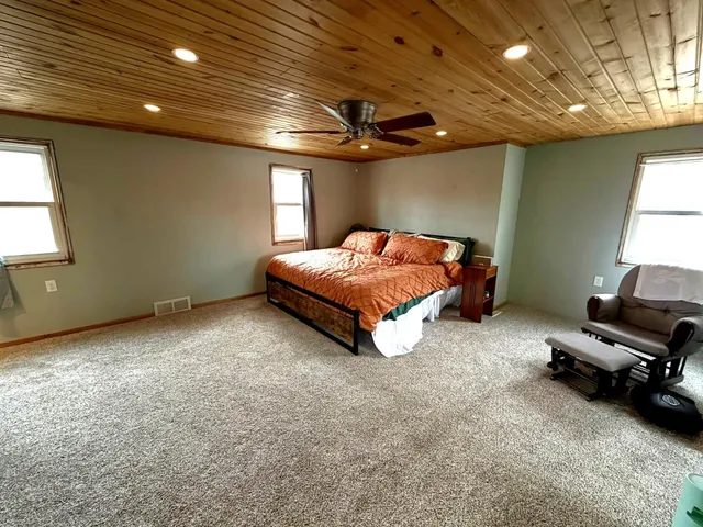 $274,900 | N940 Twin Grove Road, Juda, WI 53550