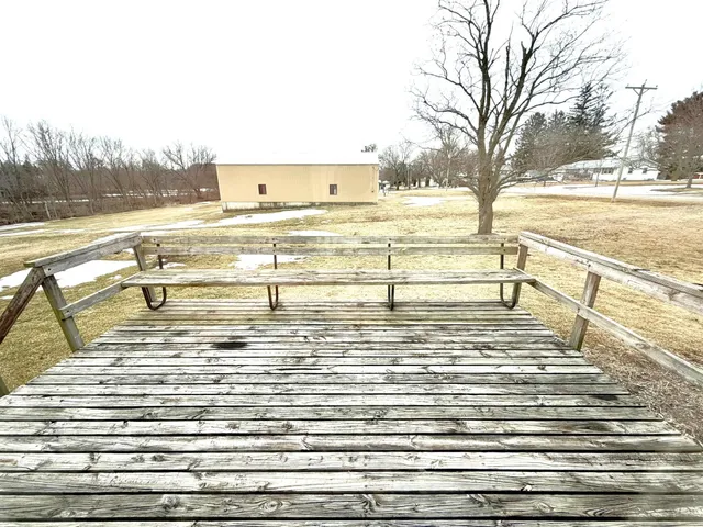 $274,900 | N940 Twin Grove Road, Juda, WI 53550