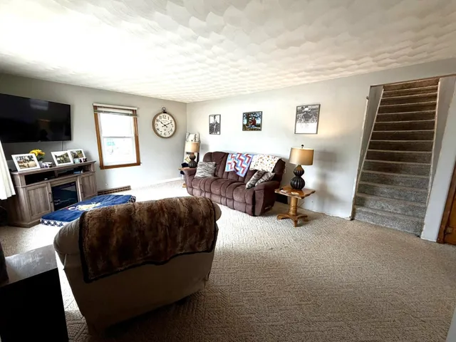 $274,900 | N940 Twin Grove Road, Juda, WI 53550