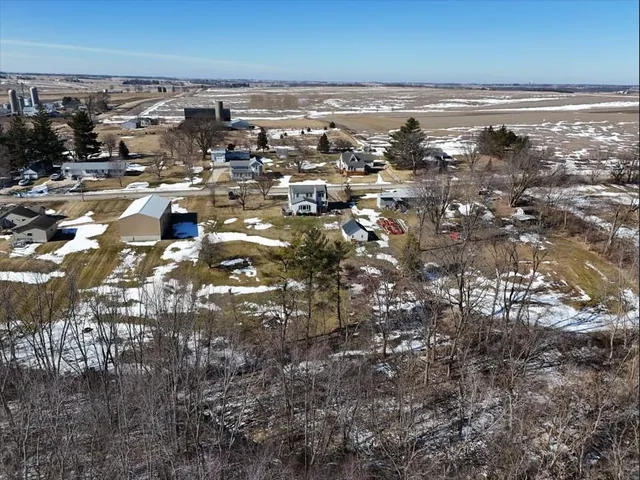 $274,900 | N940 Twin Grove Road, Juda, WI 53550