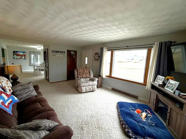 $274,900 | N940 Twin Grove Road, Juda, WI 53550