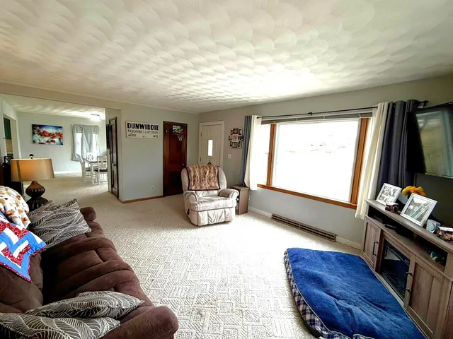 $274,900 | N940 Twin Grove Road, Juda, WI 53550