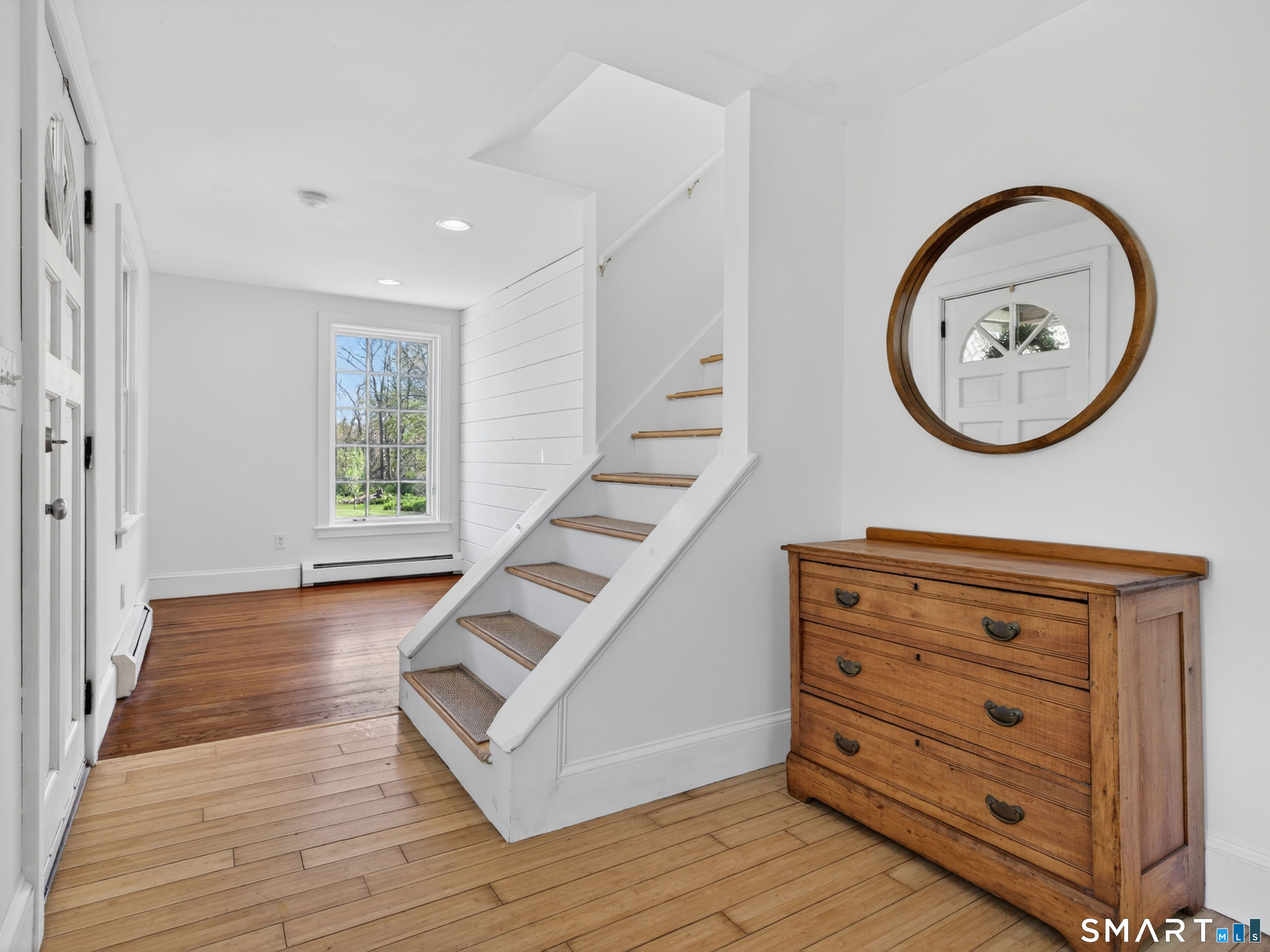 363 Farmholme Road Stonington, CT 06378 - Photo 7 of 39 Main Entry with Home Office