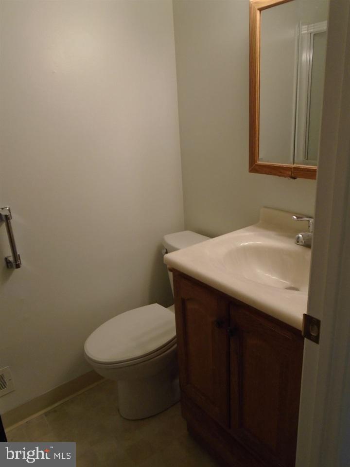 2402 Ionoff Road Harrisburg, PA 17110 - Photo 16 of 21 Gallery Image 16
