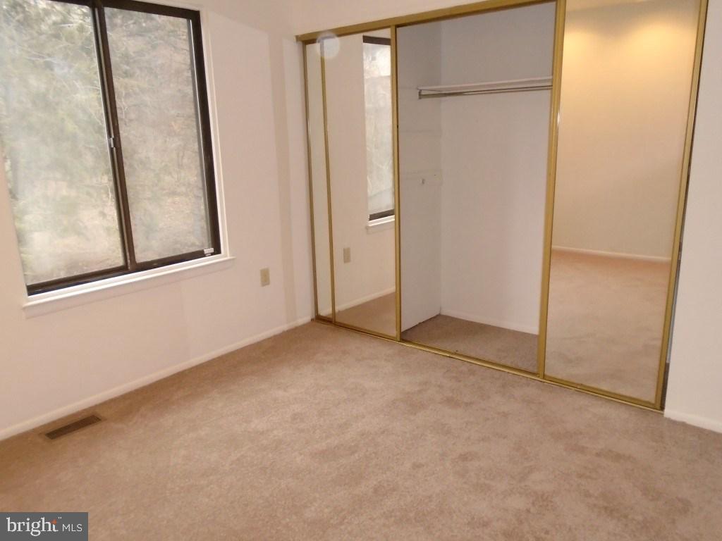 2402 Ionoff Road Harrisburg, PA 17110 - Photo 17 of 21 Gallery Image 17