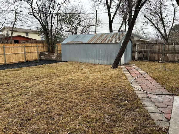 $2,400 | 220 North Bernice Drive, Garland, TX 75042