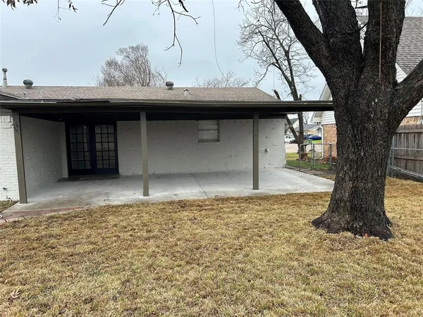 $2,400 | 220 North Bernice Drive, Garland, TX 75042