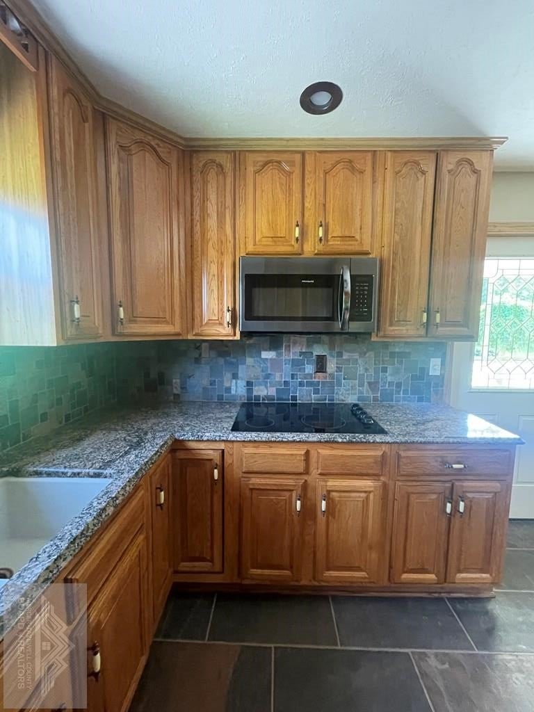 202 Tabor Road Bluefield, WV 24701 - Photo 32 of 43 Gallery Image 32