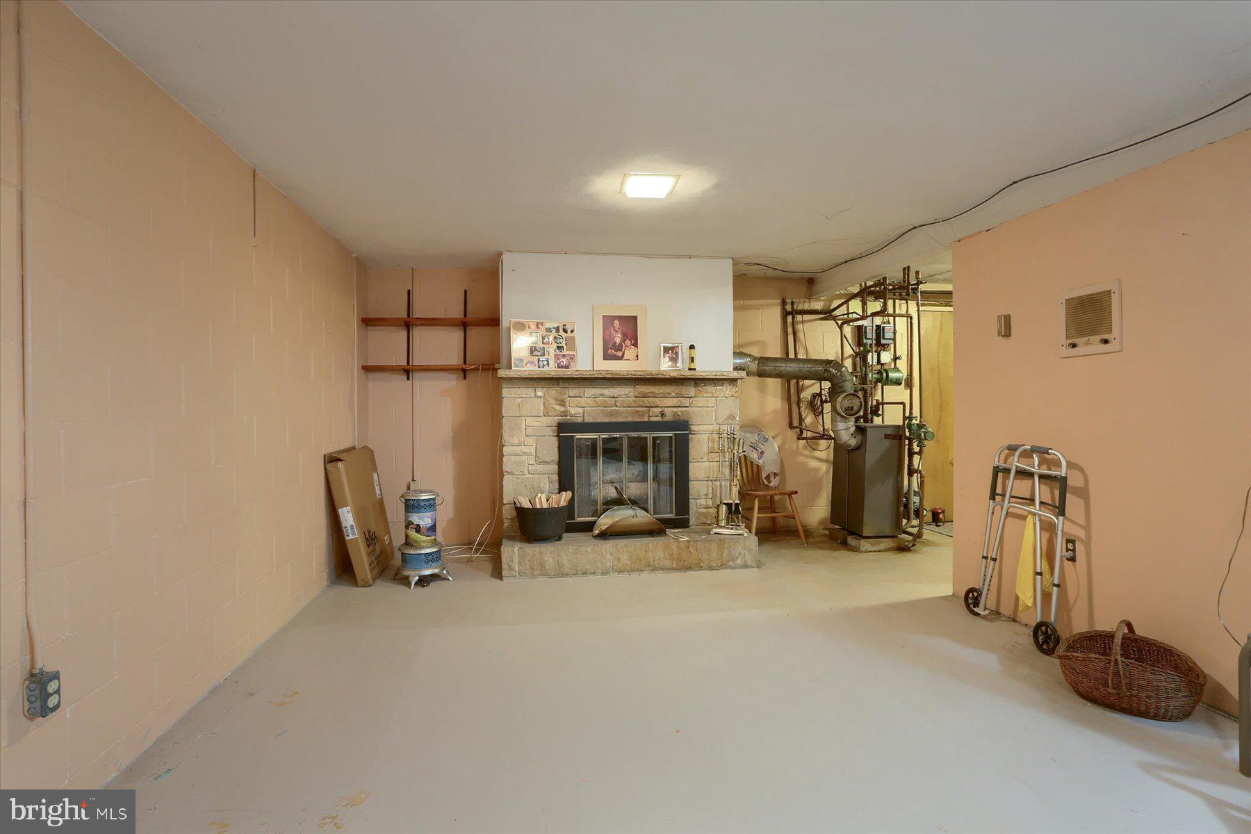 3619 Centerfield Road Harrisburg, PA 17109 - Photo 17 of 26 Gallery Image 17