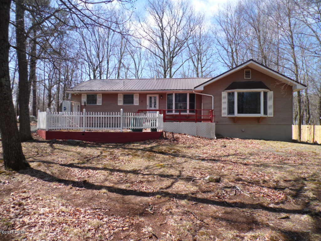 152 Gold Key Road Milford, PA 18337 - Photo 2 of 37 Front view - Spring
