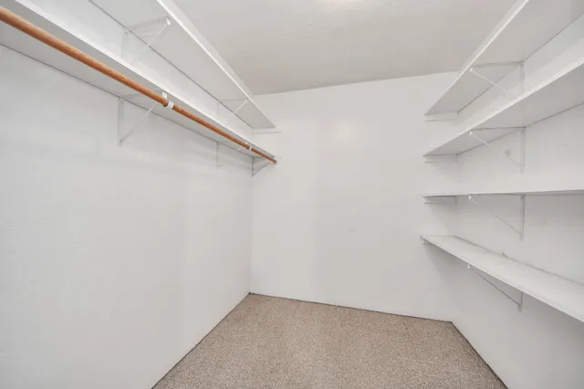 $599,900 | 12910 Woody Cr107 Road, Pearland, TX 77581