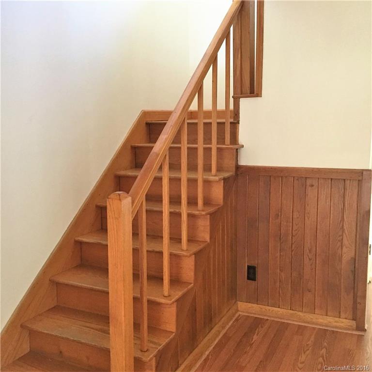 557 Bee Tree Road Swannanoa, NC 28778 - Photo 13 of 20 Gallery Image 13