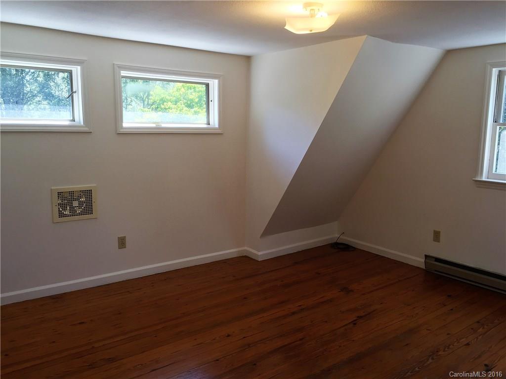 557 Bee Tree Road Swannanoa, NC 28778 - Photo 16 of 20 Gallery Image 16
