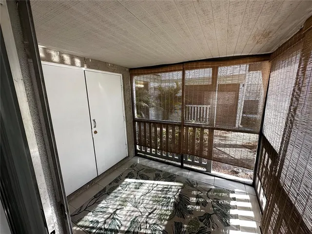 a view of utility room