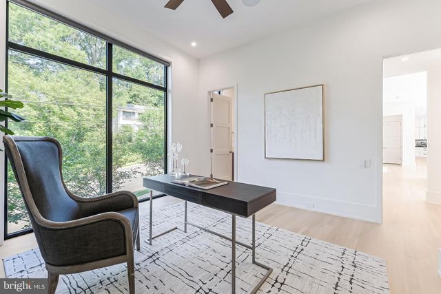 $3,950,000 | 3632 36th Road North, Arlington, VA 22207