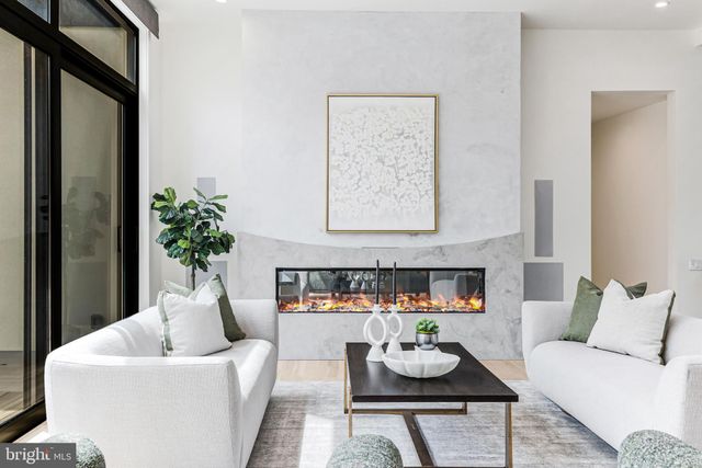 $3,950,000 | 3632 36th Road North, Arlington, VA 22207