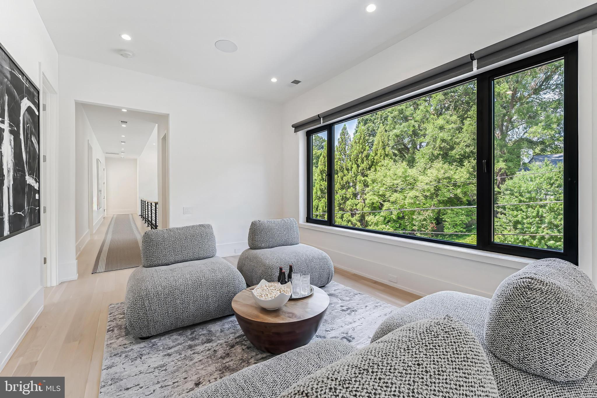 3632 36th Road North Arlington, VA 22207 - Photo 72 of 108 Upper level lounge area