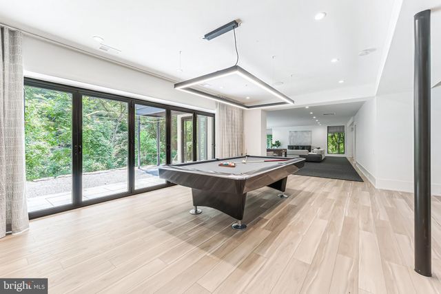 $3,950,000 | 3632 36th Road North, Arlington, VA 22207