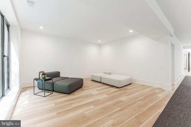 $3,950,000 | 3632 36th Road North, Arlington, VA 22207