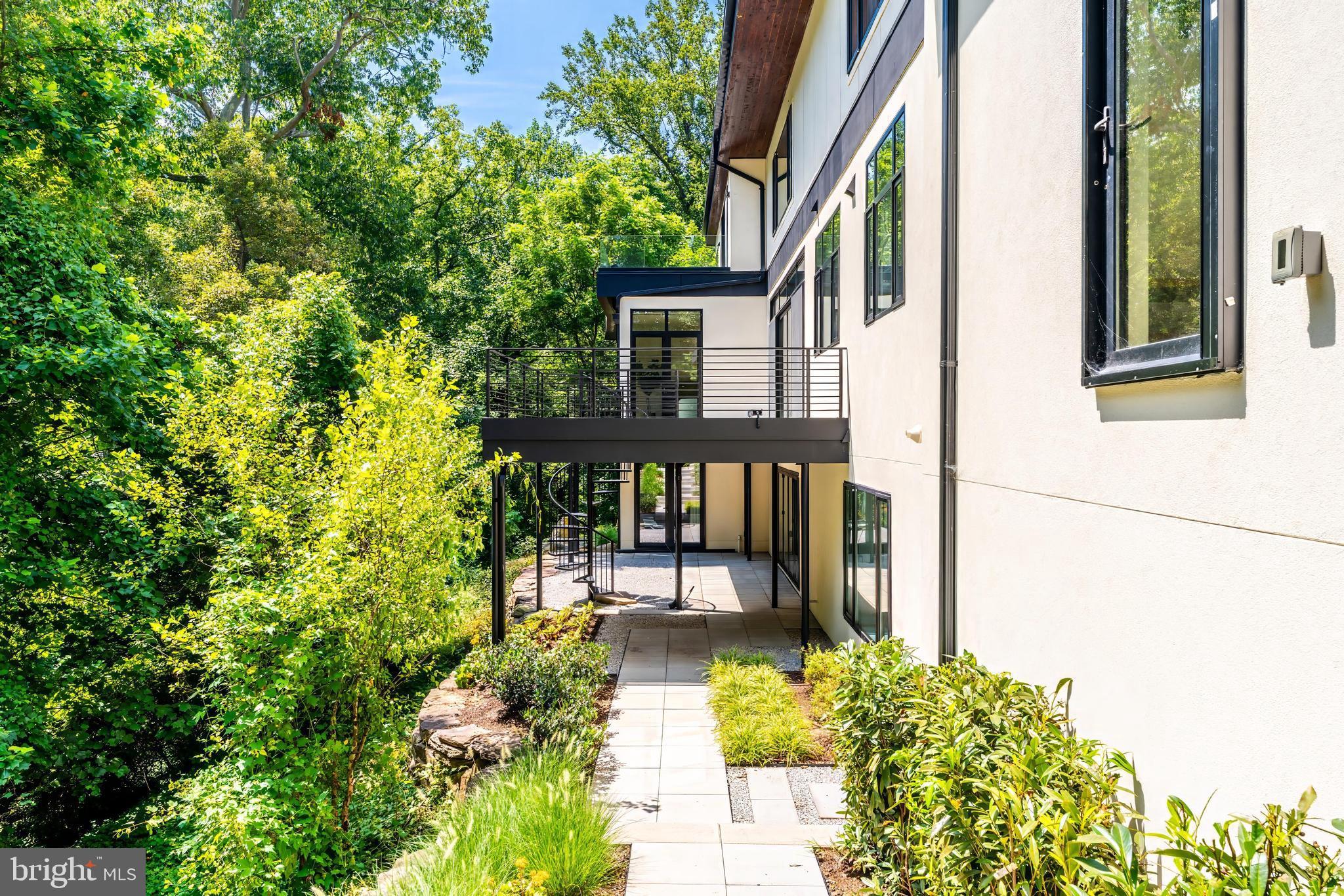 3632 36th Road North Arlington, VA 22207 - Photo 98 of 108 Spiral staircase to upper deck