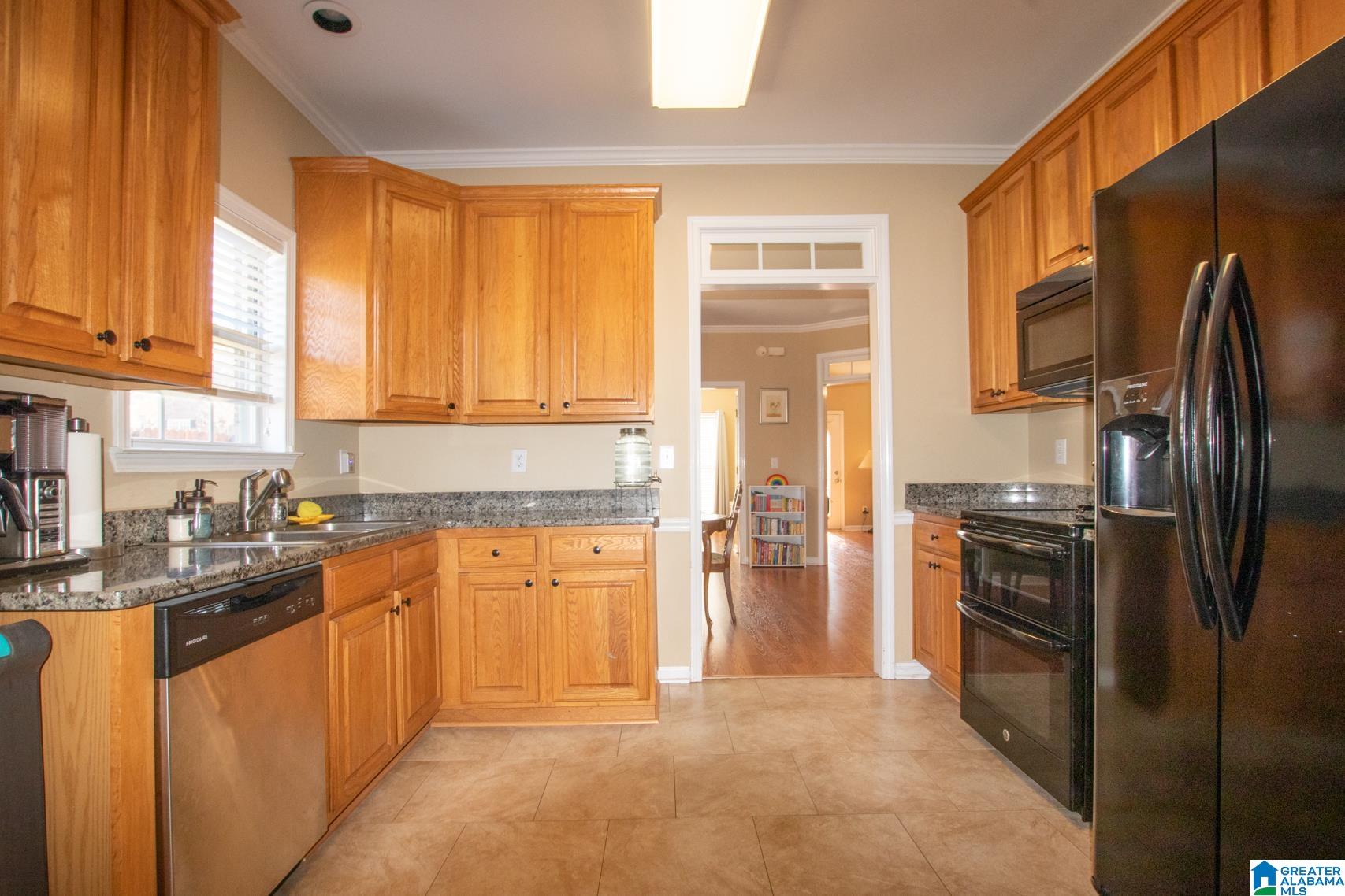 152 Warwick Circle Alabaster, AL 35007 - Photo 15 of 28