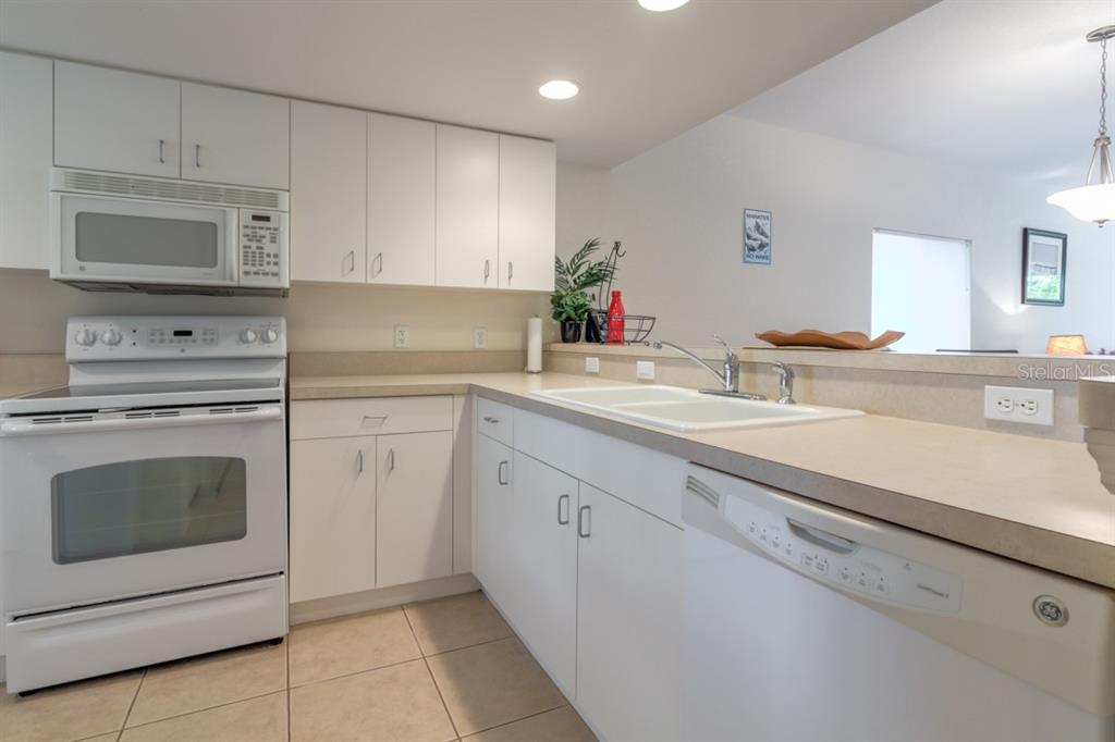 8151 Memory Lane, Unit 118 Rotonda West, FL 33947 - Photo 10 of 41