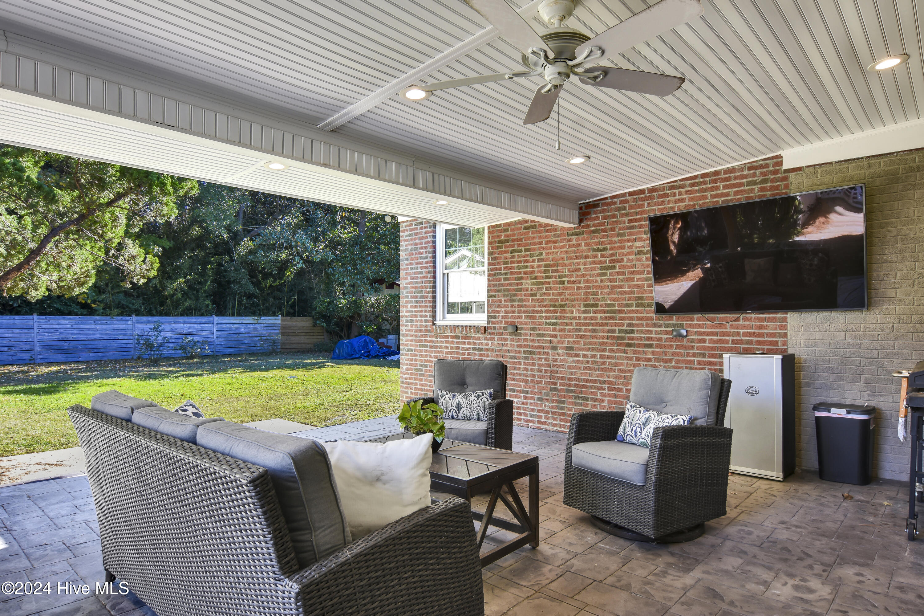 1831 Hawthorne Road Wilmington, NC 28403 - Photo 30 of 50 048_dsc_4819_940