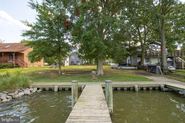 $395,000 | 964 Main Street, Deale, MD 20751