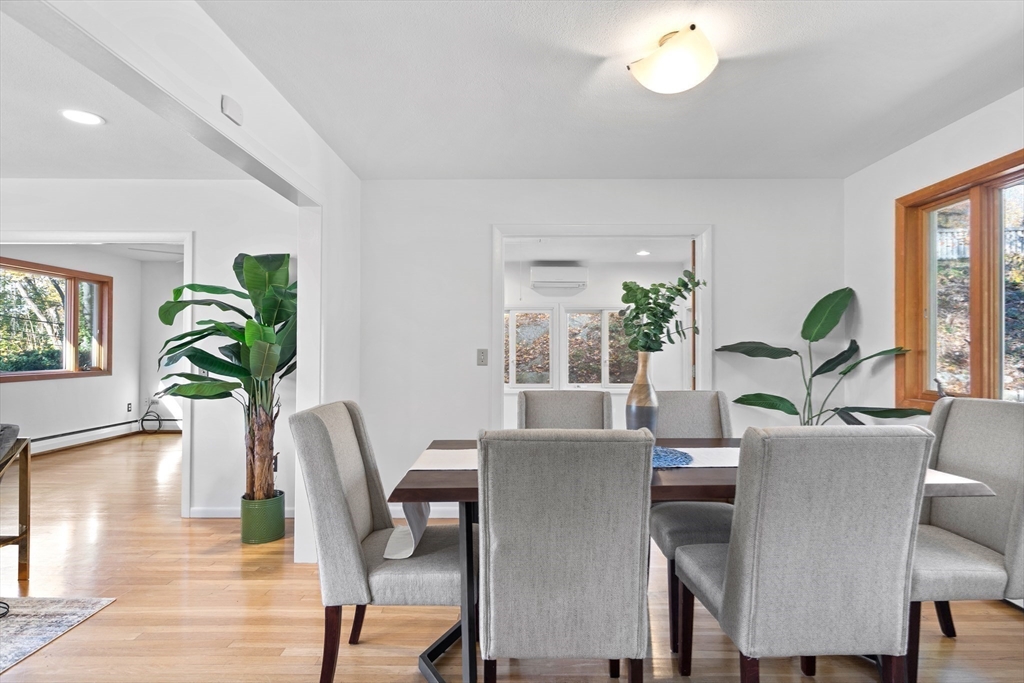 76 Hill Street Lexington, MA 02421 - Photo 13 of 28 Gallery Image 13