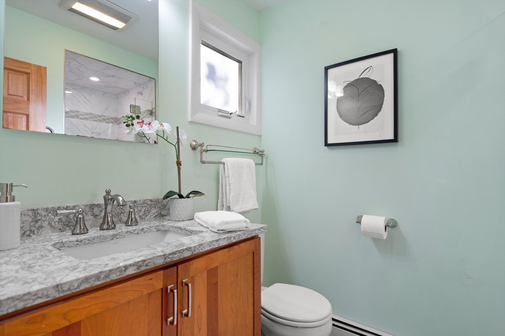 76 Hill Street Lexington, MA 02421 - Photo 18 of 28 Gallery Image 18
