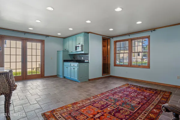 $4,200,000 | 923 East Scenic Drive, Pass Christian, MS 39571