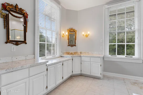 $4,200,000 | 923 East Scenic Drive, Pass Christian, MS 39571