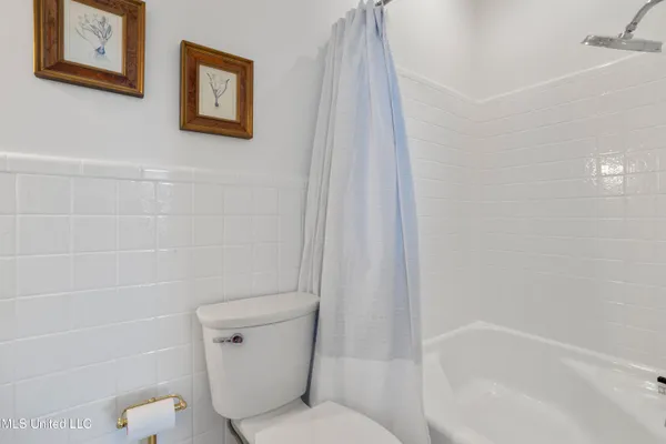 $4,200,000 | 923 East Scenic Drive, Pass Christian, MS 39571