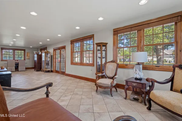 $4,200,000 | 923 East Scenic Drive, Pass Christian, MS 39571