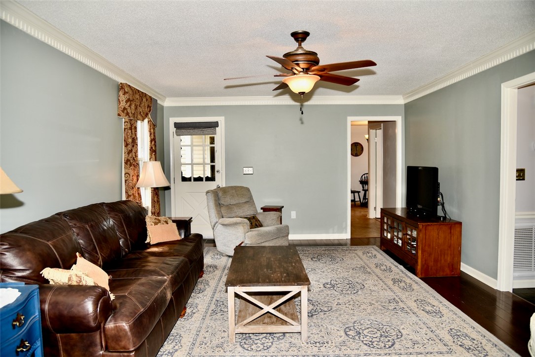 104 Greenbriar Road Anderson, SC 29621 - Photo 17 of 35