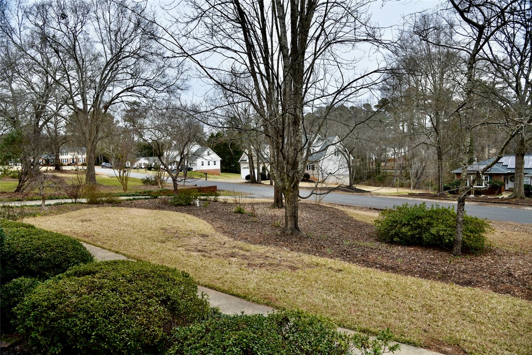 104 Greenbriar Road Anderson, SC 29621 - Photo 4 of 35