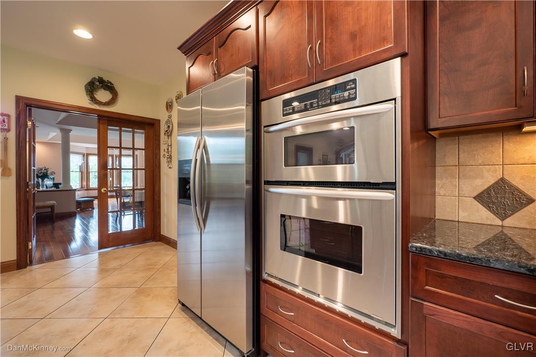 2087 Kally Ridge Road Hellertown, PA 18055 - Photo 11 of 50 Gallery Image 11