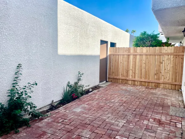 $2,450 | 69603 Heather Way, Rancho Mirage, CA 92270
