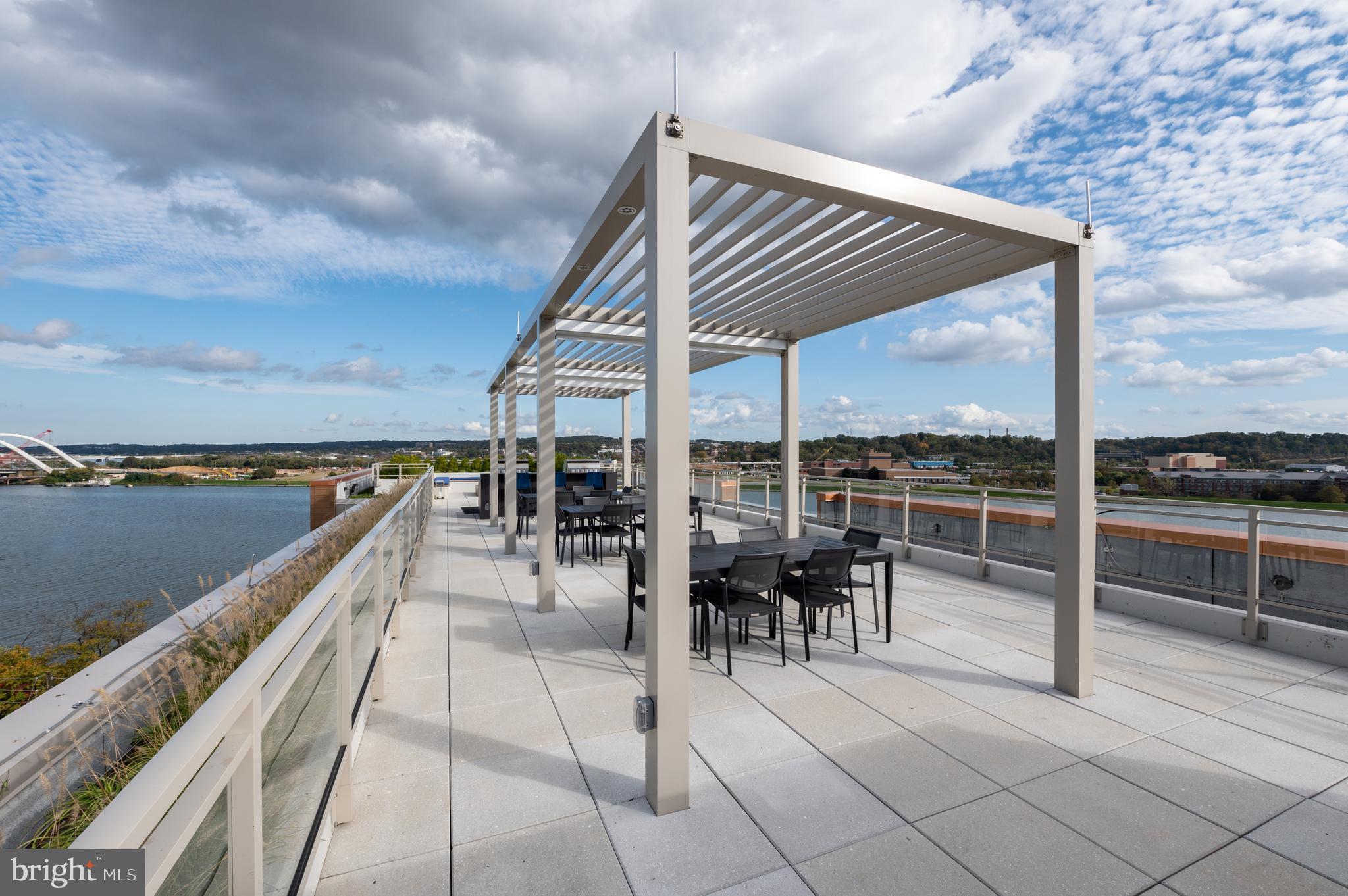 88 V Street Southwest, Unit 512 Washington, DC 20024 - Photo 17 of 24 Sky Terrace Dining Pergola facing East