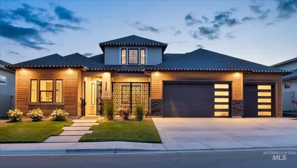 $819,900 | 3329 North Cherry Laurel Way, Star, ID 83669