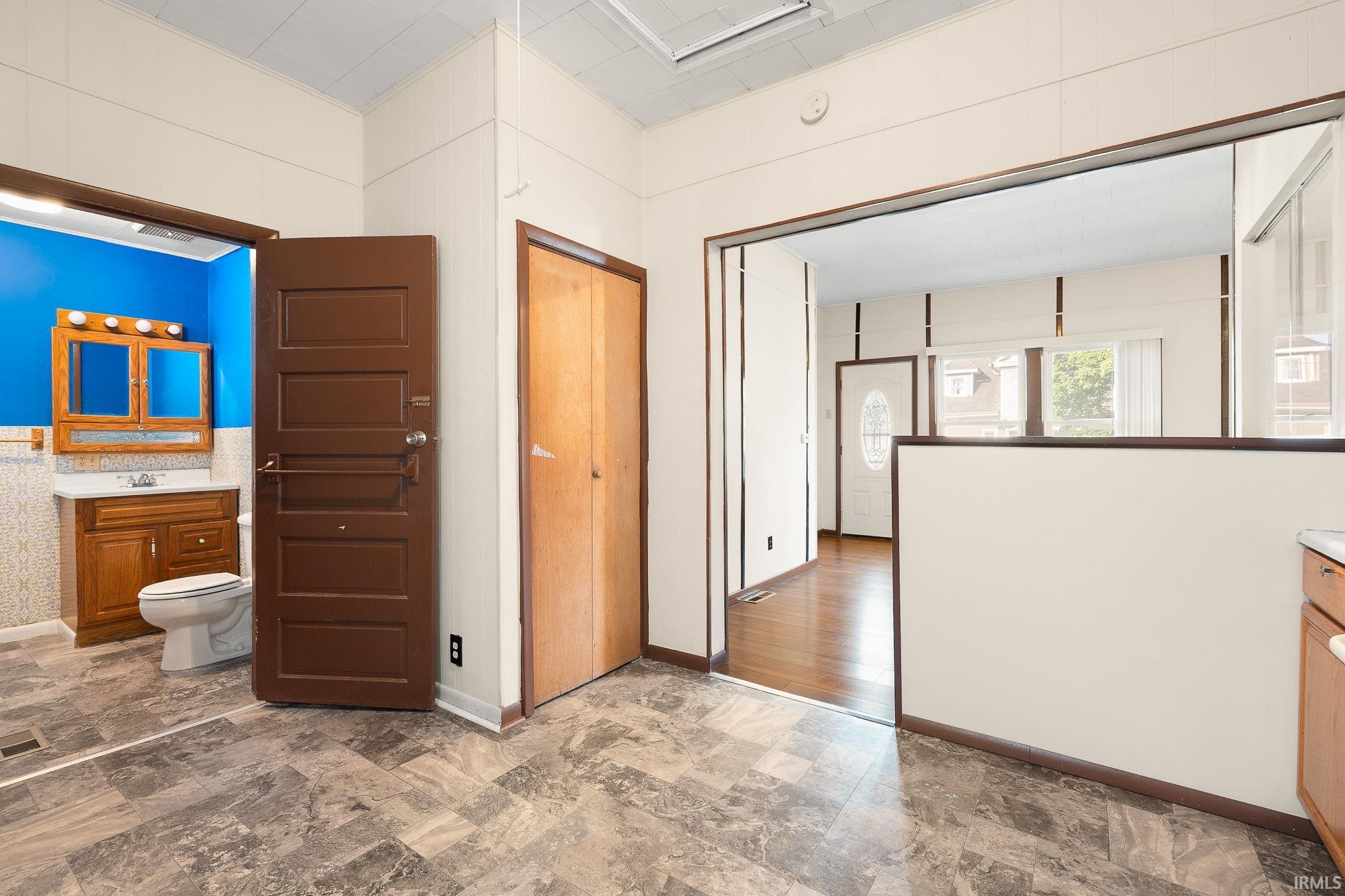 2001 George Street Logansport, IN 46947 - Photo 15 of 34