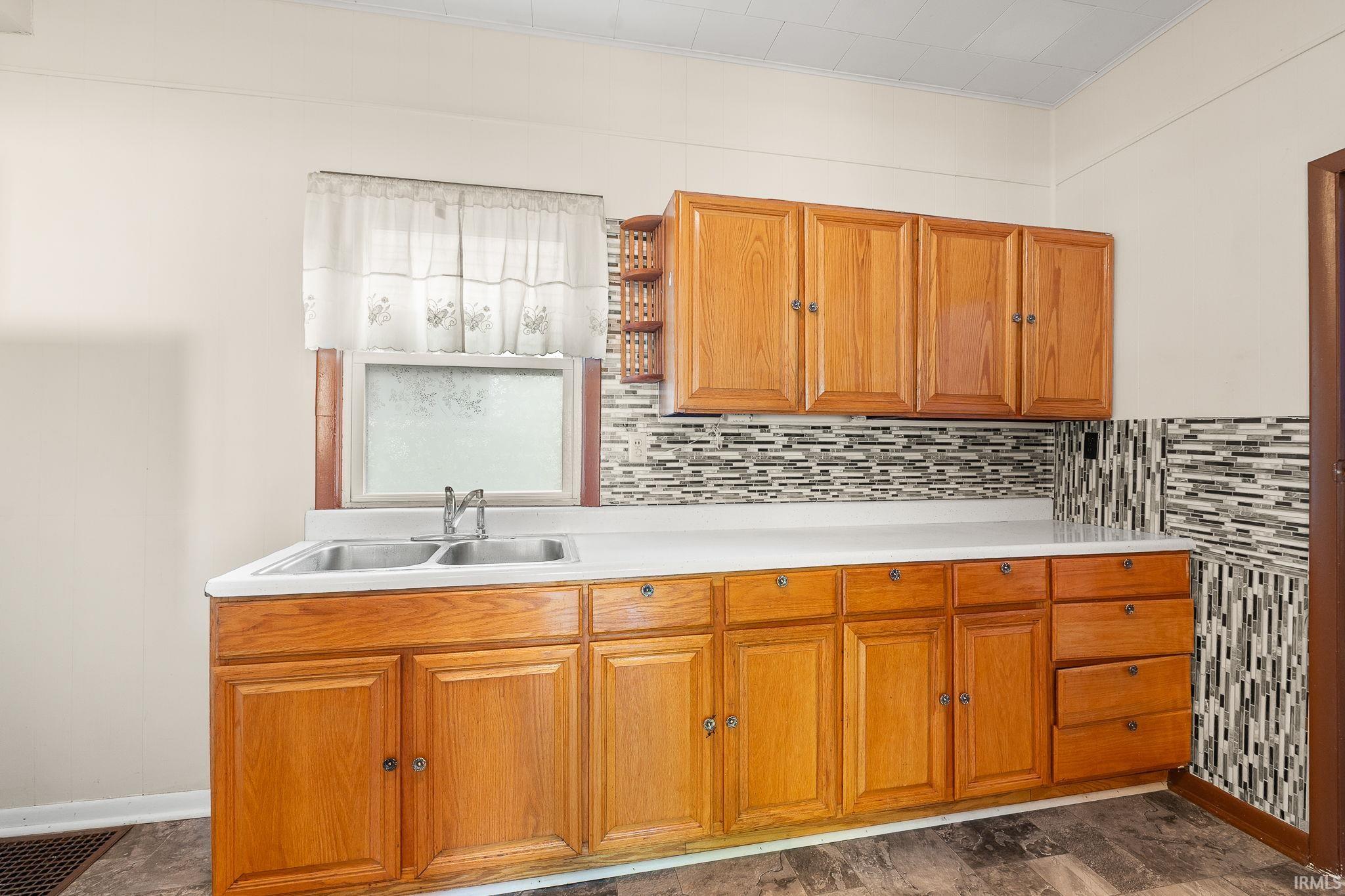 2001 George Street Logansport, IN 46947 - Photo 17 of 34