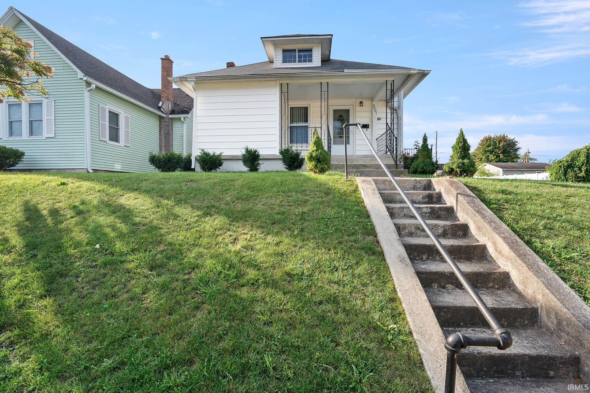2001 George Street Logansport, IN 46947 - Photo 3 of 34