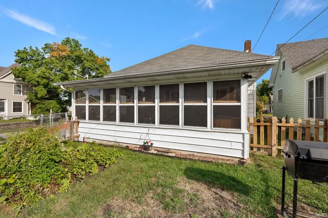 $147,500 | 2001 George Street, Logansport, IN 46947