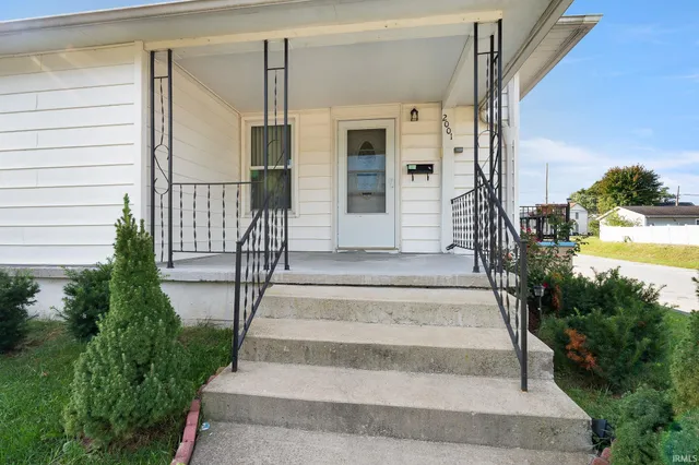 $147,500 | 2001 George Street, Logansport, IN 46947