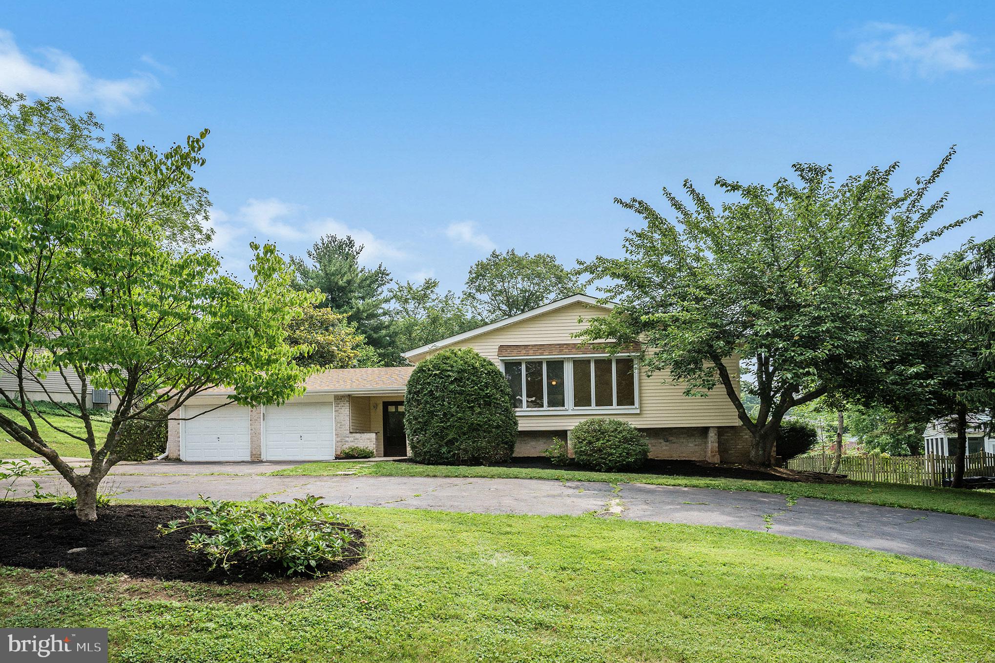 721 Mourning Dove Road Audubon, PA 19403 - Photo 2 of 34 Gallery Image 2