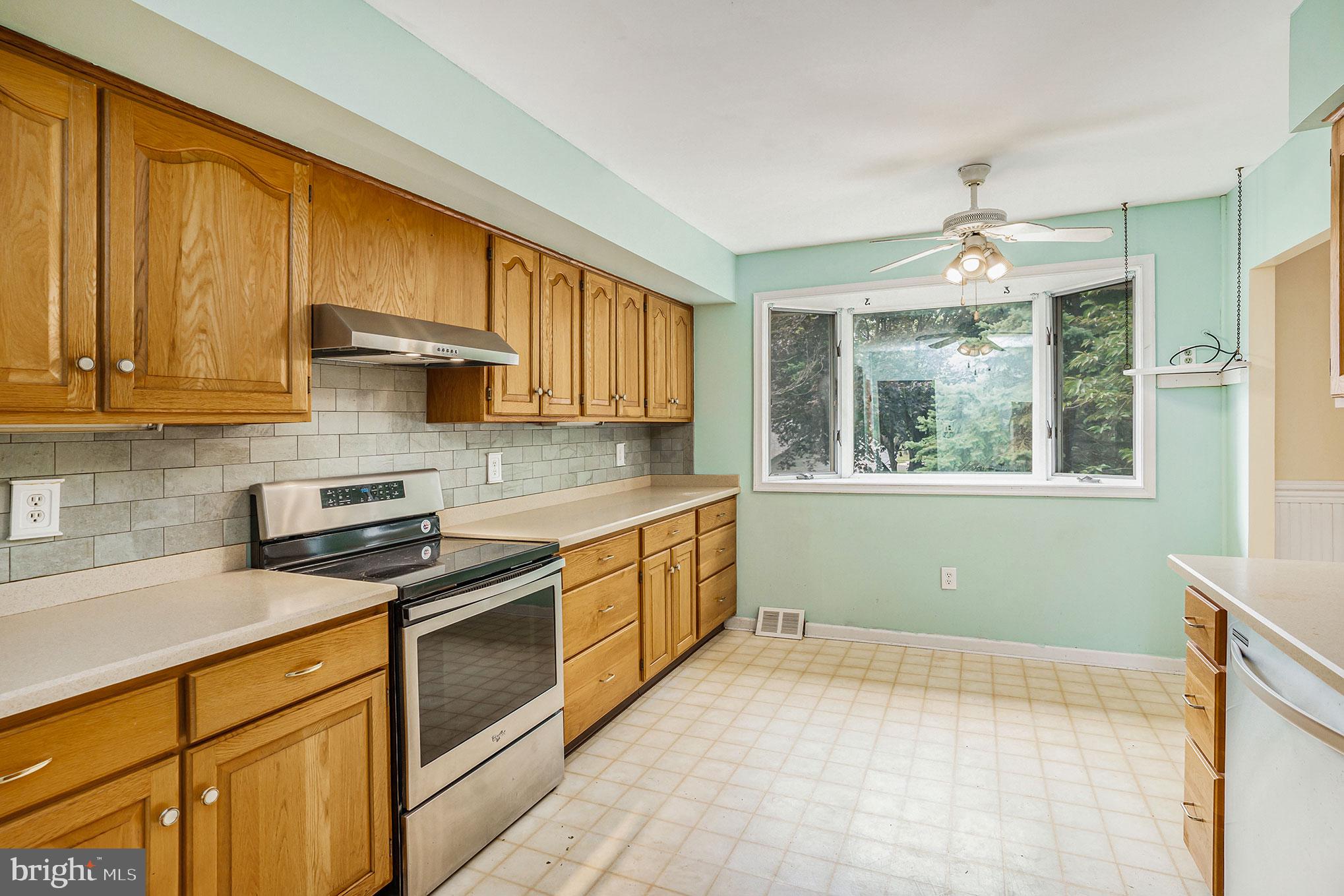721 Mourning Dove Road Audubon, PA 19403 - Photo 12 of 34 Gallery Image 12