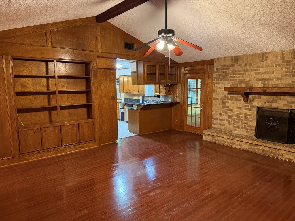 913 Cannan Drive Angleton, TX 77515 - Photo 30 of 39