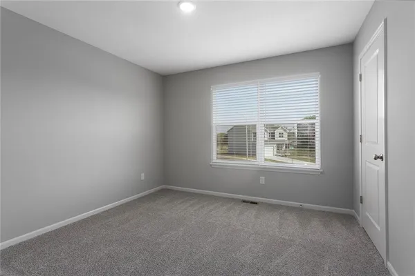 $359,900 | 608 Foxglove Lane, Raymore, MO 64083