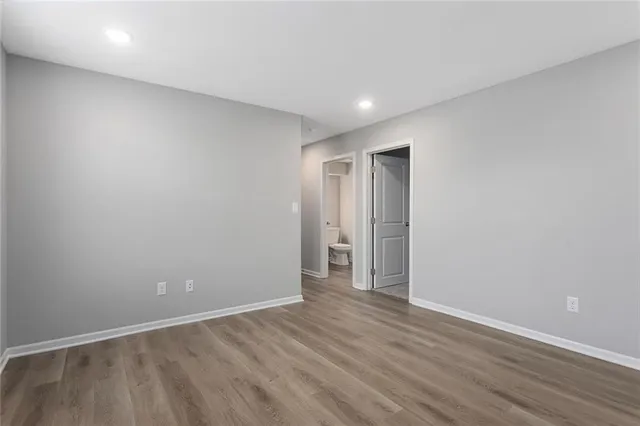 $359,900 | 608 Foxglove Lane, Raymore, MO 64083